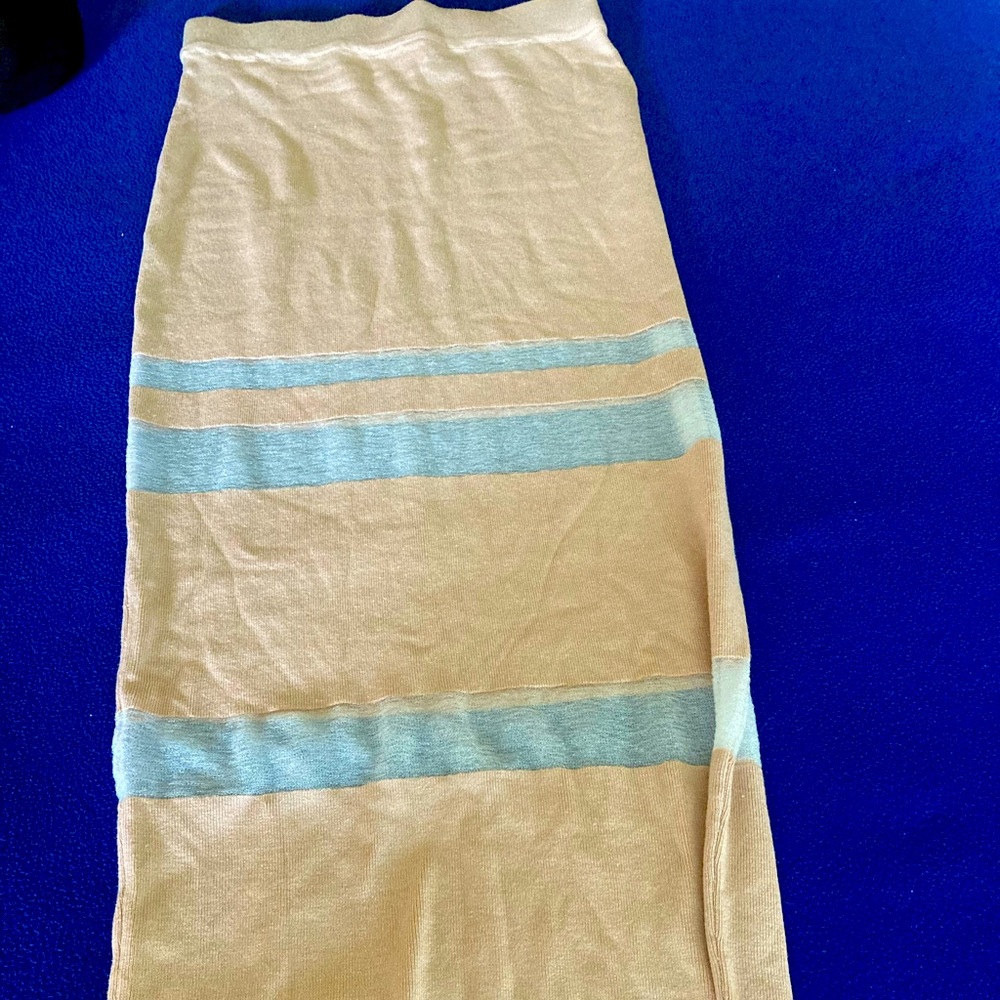 Straight skirt